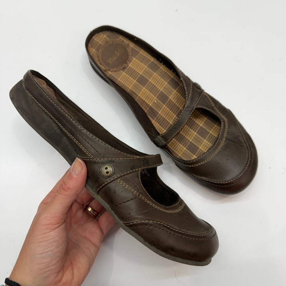Vintage Y2K 2000s Mudd Brown Slip On Shoe 10